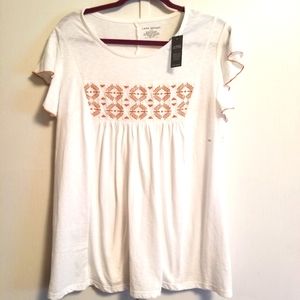 Lane Bryant flutter sleeve, crew neck swing Tee w/embroidery, NWT, size 14/16
